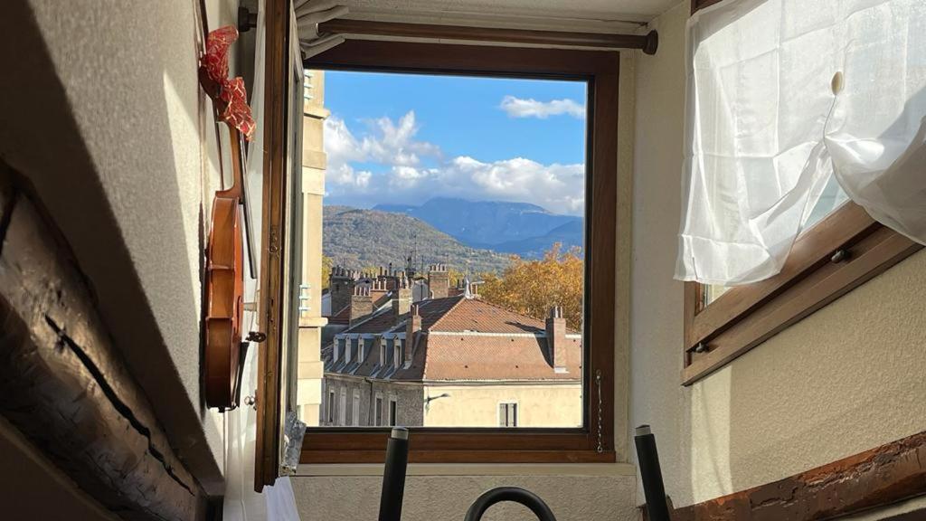 Cosy And Calm In Grenoble City Heart With Free And Large Parking Q-Park Chavant Екстер'єр фото